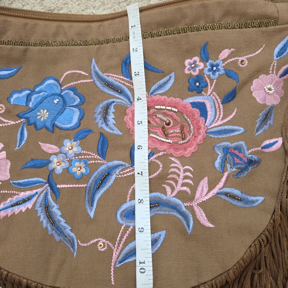 Nwt! La Bellum By Hillary Scott Embroidered Beaded Fringe Bag - Picture 5 of 6